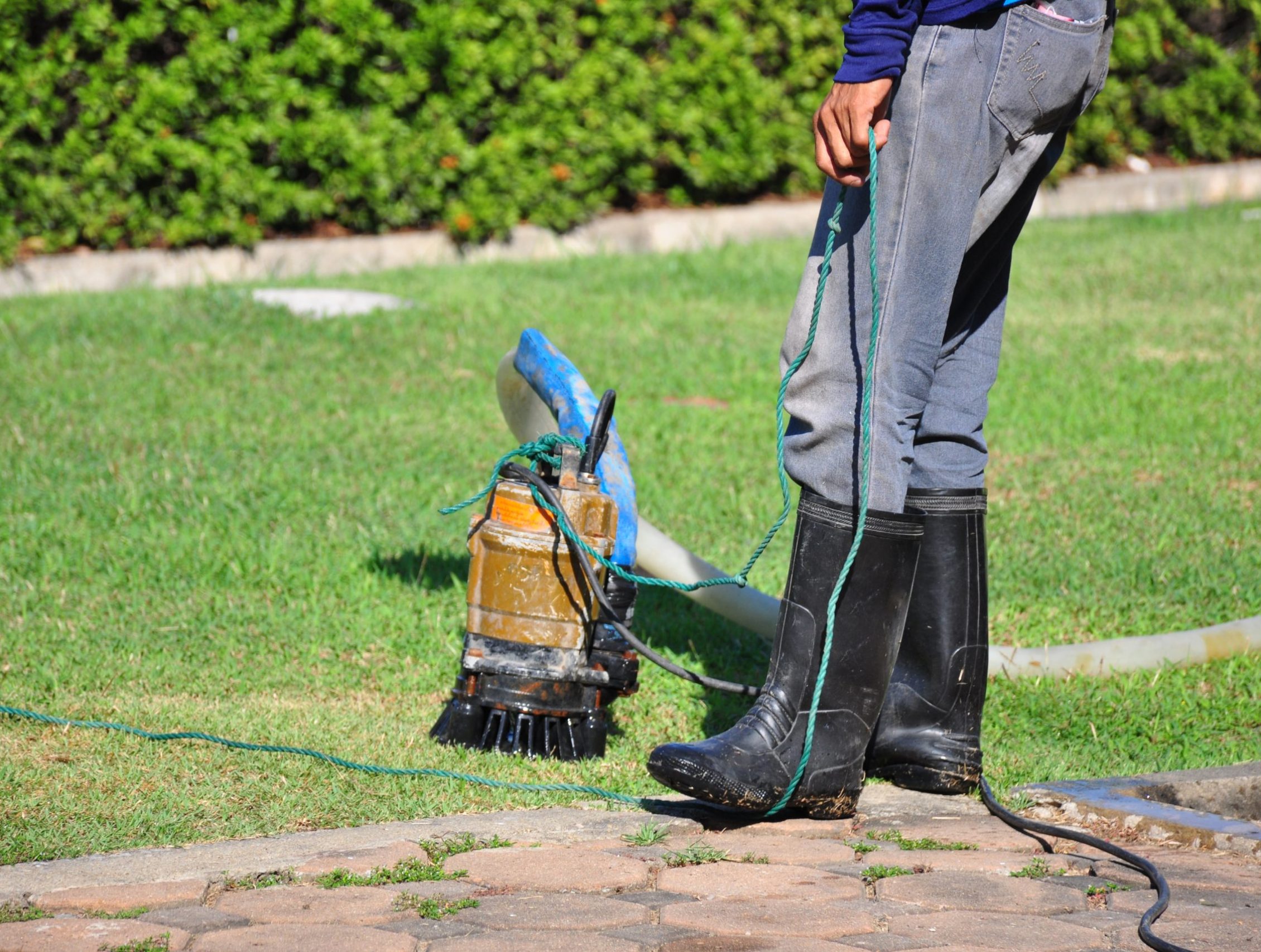 Sump,Pump,In,Garden,Park